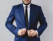 Jak wybrać idealnie dopasowaną marynarkę