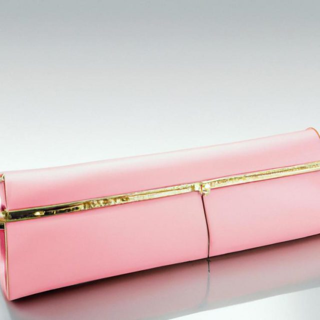 jakie dodatki do srebrnej sukienki na wesele